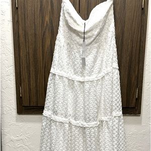 White strapless Crotchet Dress
